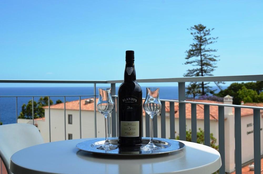 Madeira Bright Star By Petit Hotels ฟุงชาล ภายนอก รูปภาพ