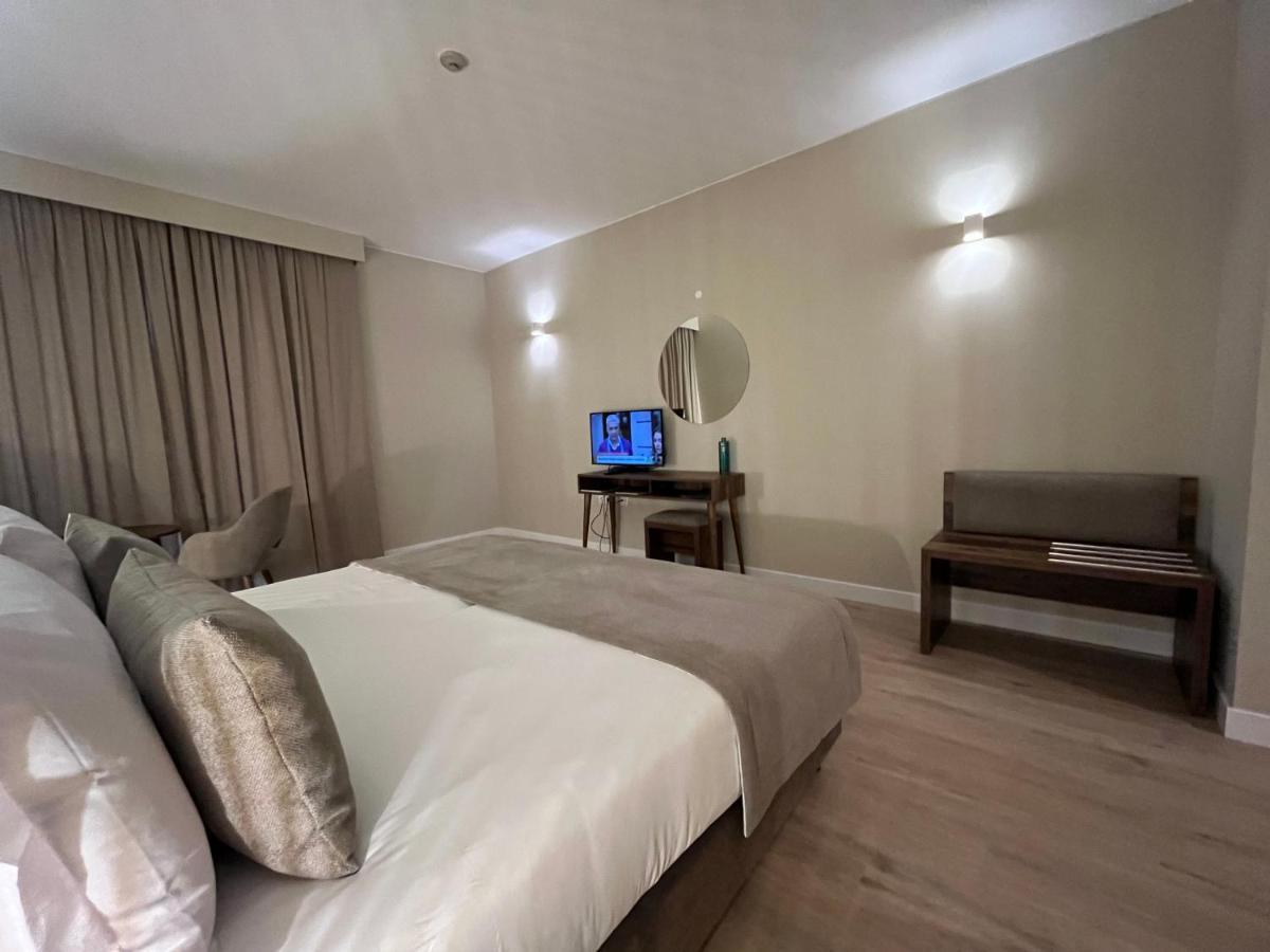 Madeira Bright Star By Petit Hotels ฟุงชาล ภายนอก รูปภาพ